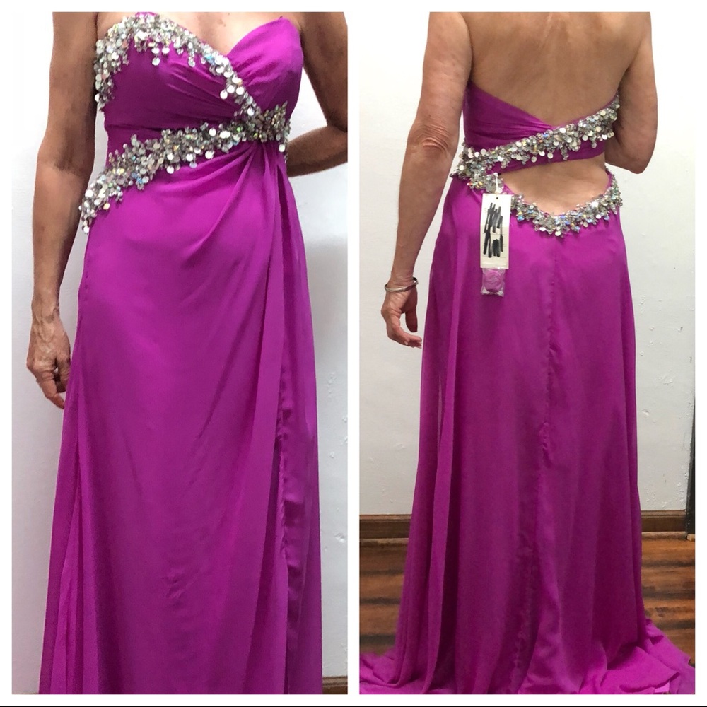COPY - Formal prom dress strapless purple size 8